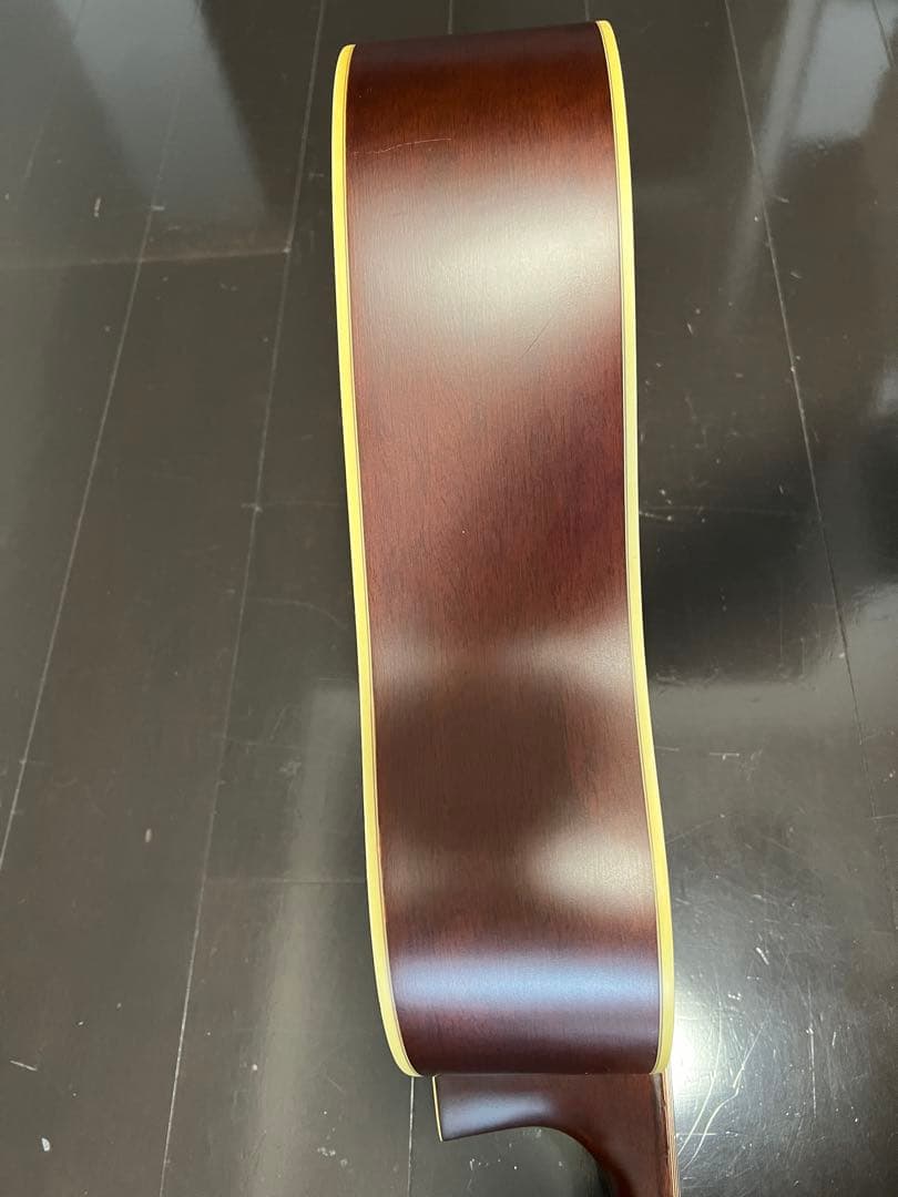 アコースティックギター　ARIA