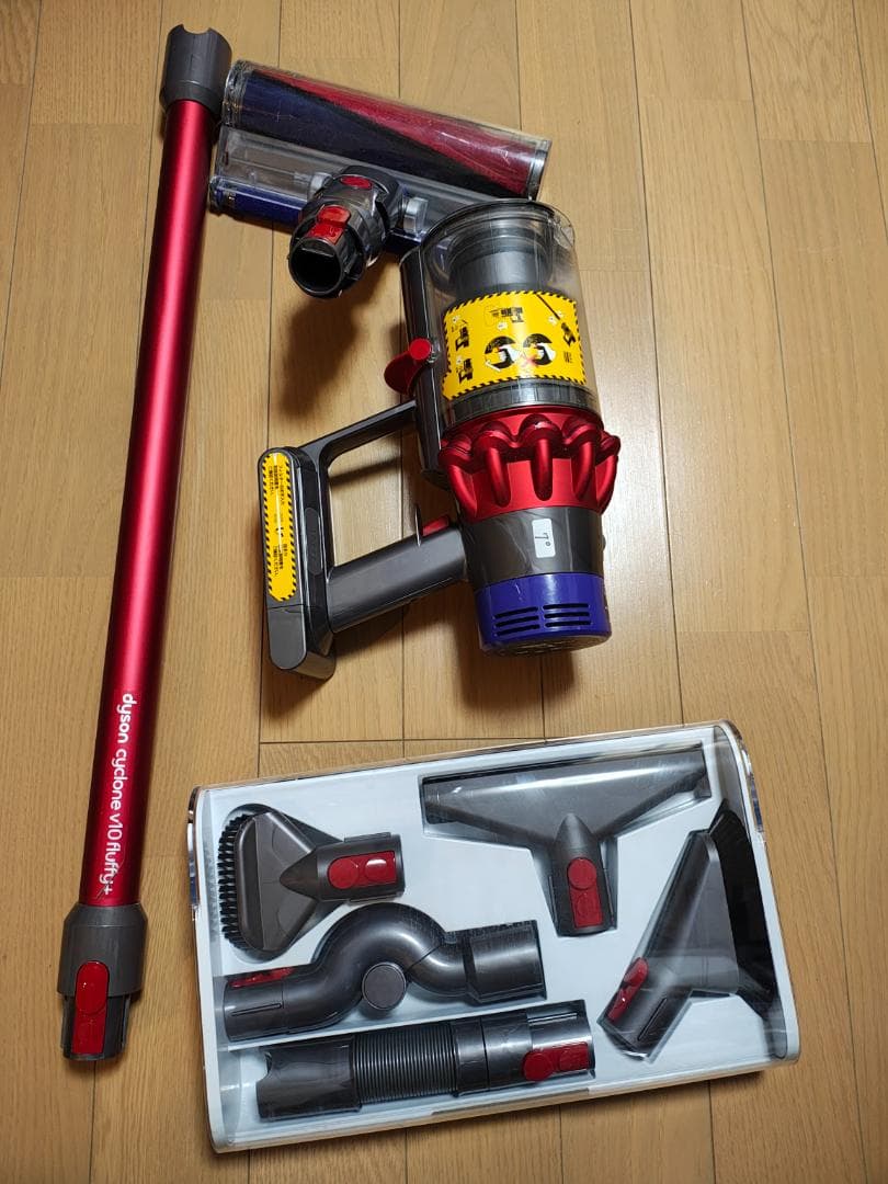 ダイソン★掃除機★V10★ＳV12★純正バッテリー新品と大差なし★スタンド付き
