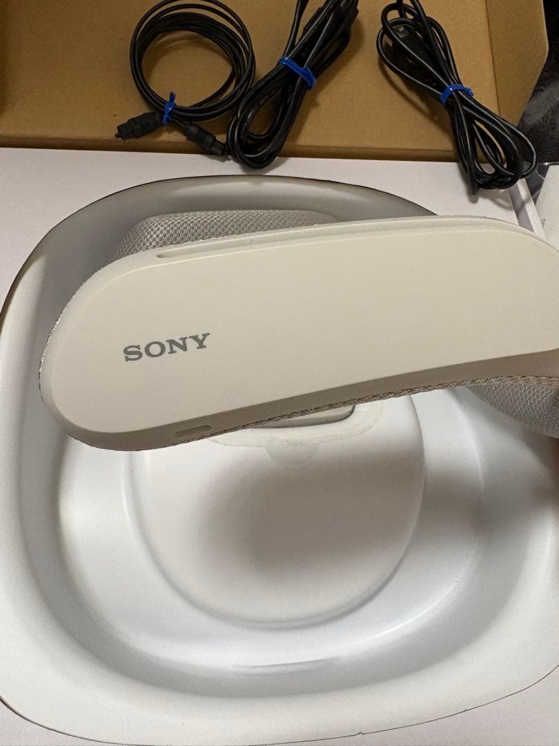 SONY SRS-WS1 ウェアラブルスピーカー