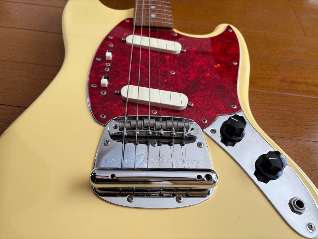 Fender Japan Mustang MG69-65 YWH ソフトケース付