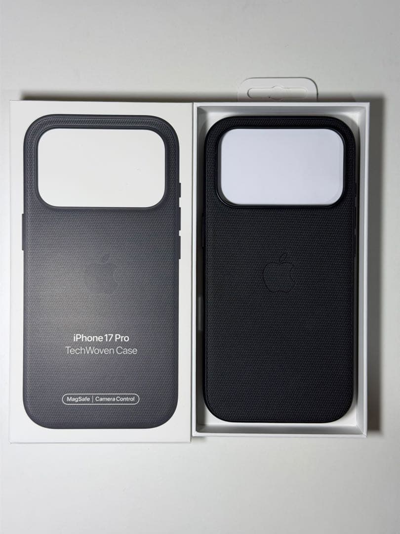 Apple純正品iPhone 17 Pro テックウーブンケース ブラック