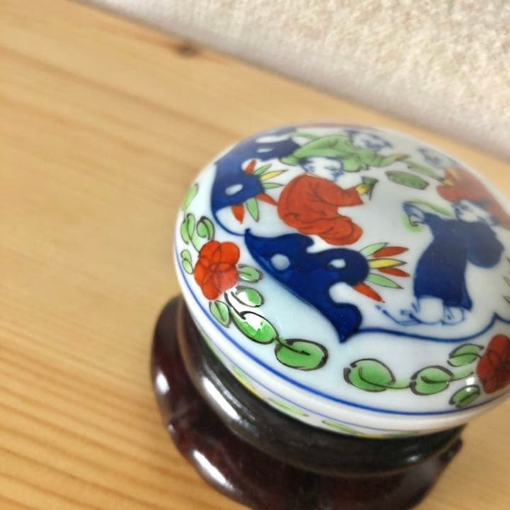 大明萬暦景徳鎮製　印泥　器　台座付き　手描き　民藝　カラフル
