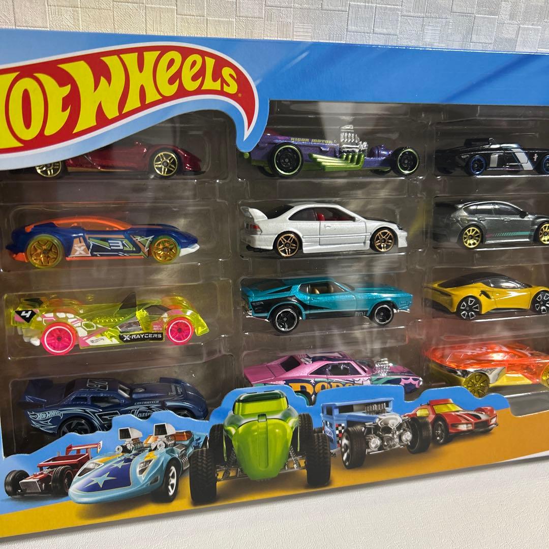 新品《ホットウィール》20台× 2セット HOTWHEELS