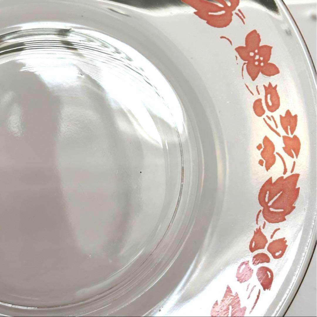 ヘーゼルアトラス　ピンクアイビー　デザートカップとプレートのセット