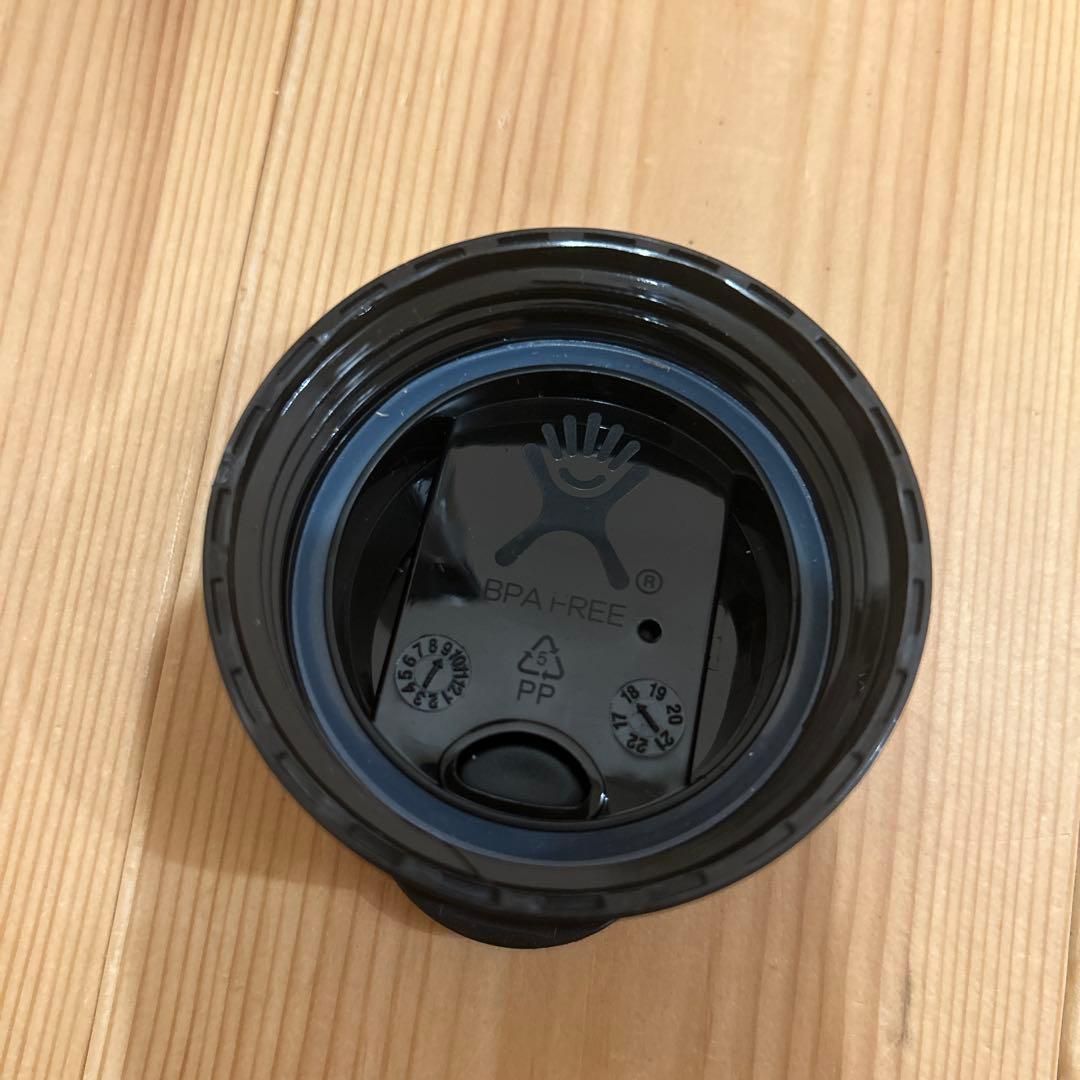 ハイドロフラクス　KEVIN LYONS x LEA LEA