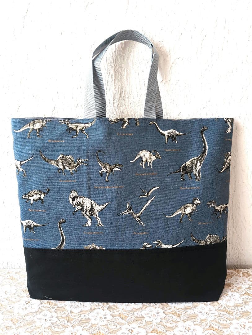 恐竜柄＆ブラック　入学入園セット6点、男の子レッスンバック☆上履き袋☆体操着袋