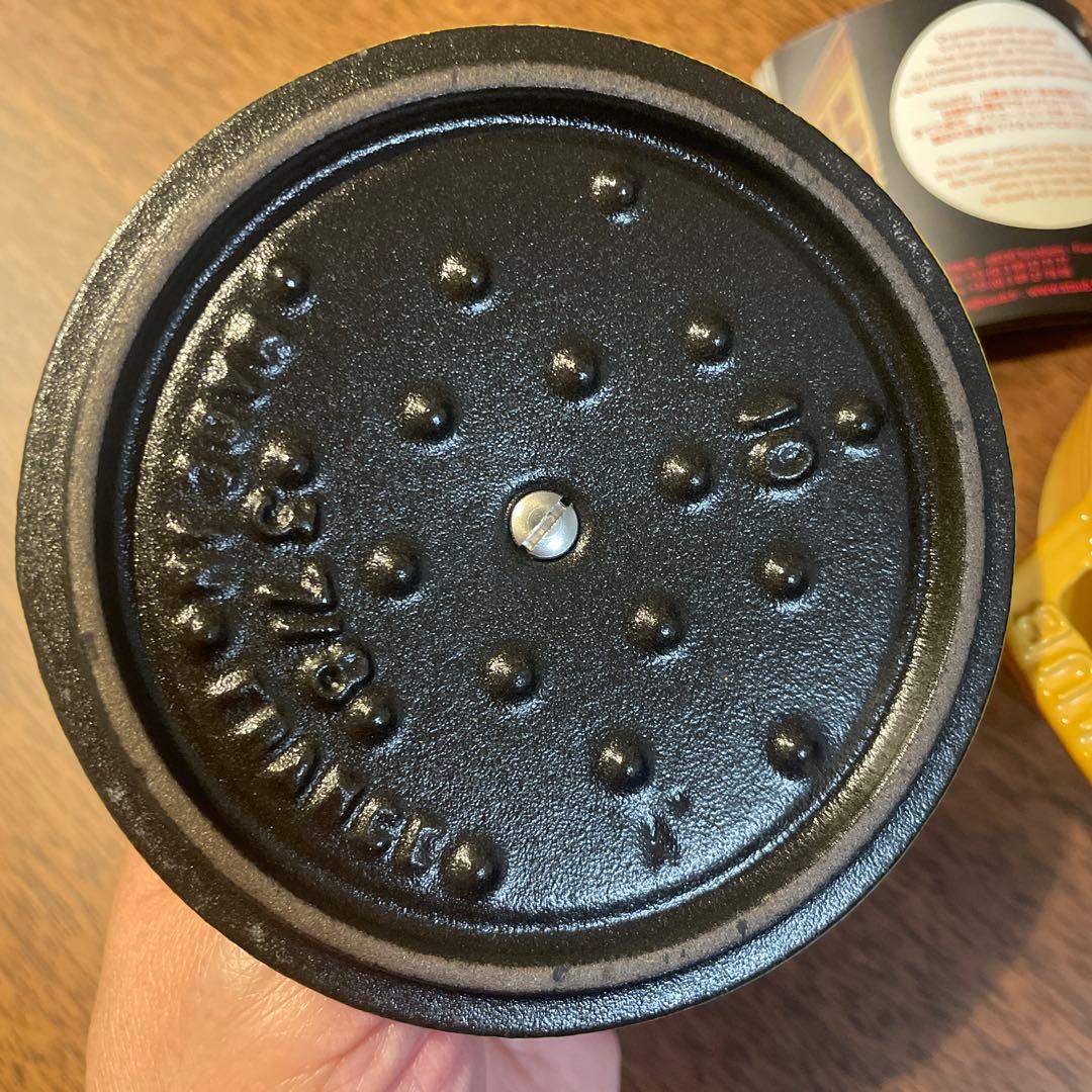 STAUB ピコココット　イエロー 10cm