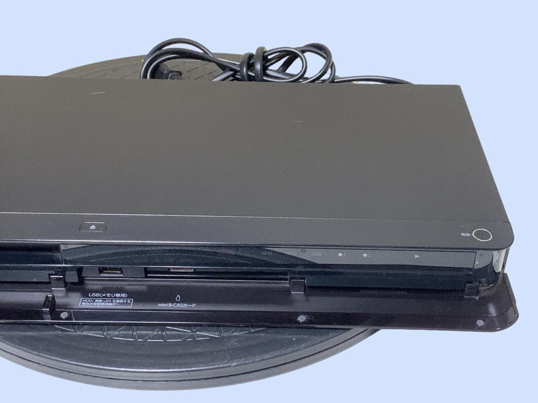 M9779 東芝 REGZA BDレコーダー ブルーレイ DBR-W507