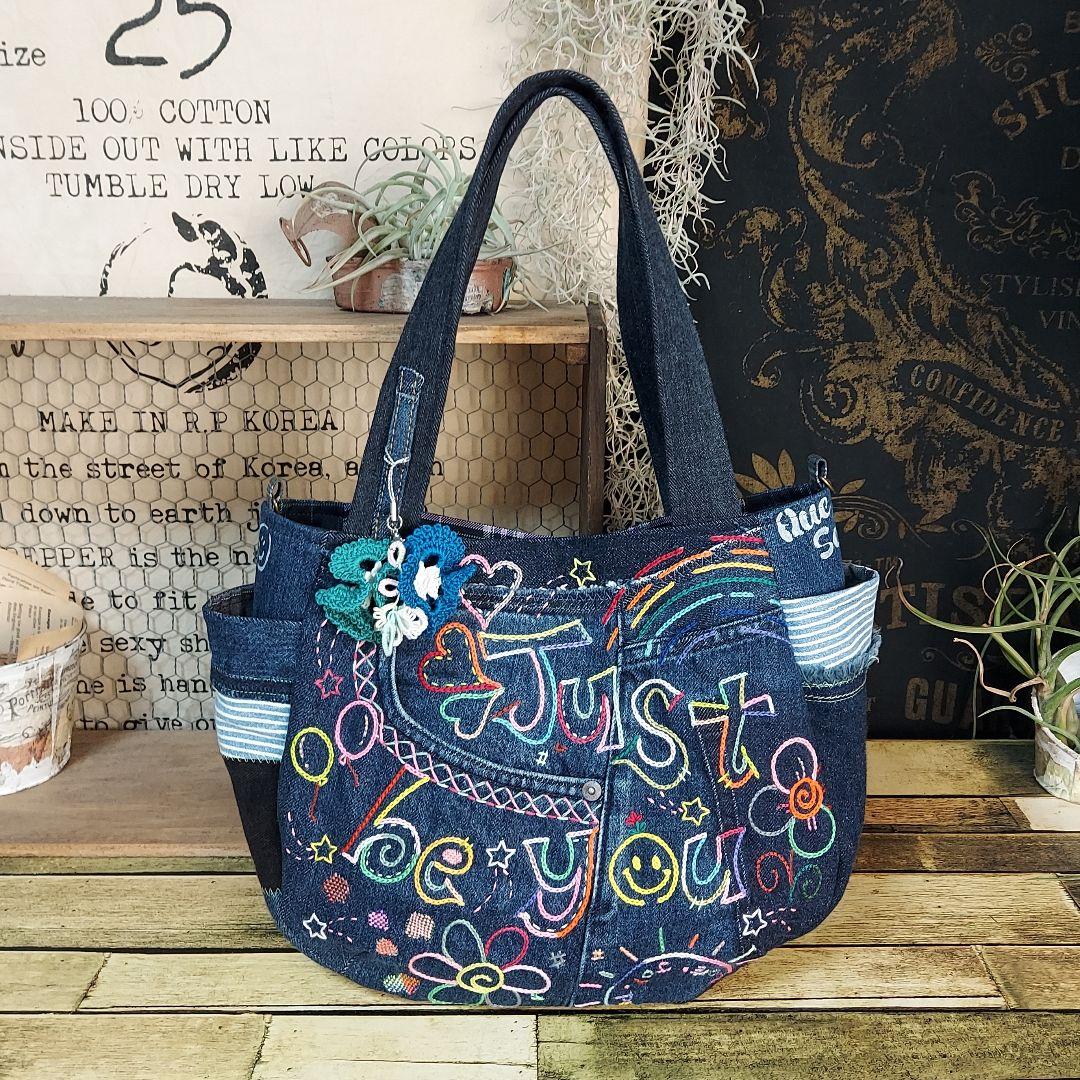 刺繍デニムバック　No.673　デニムリメイク　スマイリー　刺繍バック