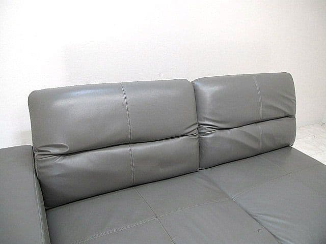 ボーコンセプト「ハンプトン」 片アーム本革ソファ　 3人掛けソファ 約105万