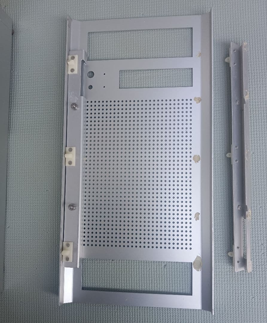 Abee AS Enclosure D1 ミニタワーPCケース アルミ シルバー