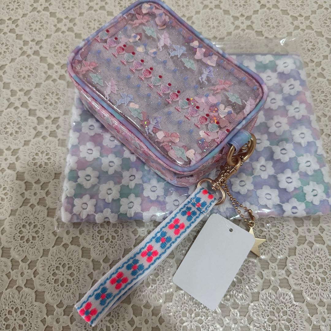 新品未使用fafa フィフィレースのクラッチポーチ収納刺繍小物入りクリアスクエア