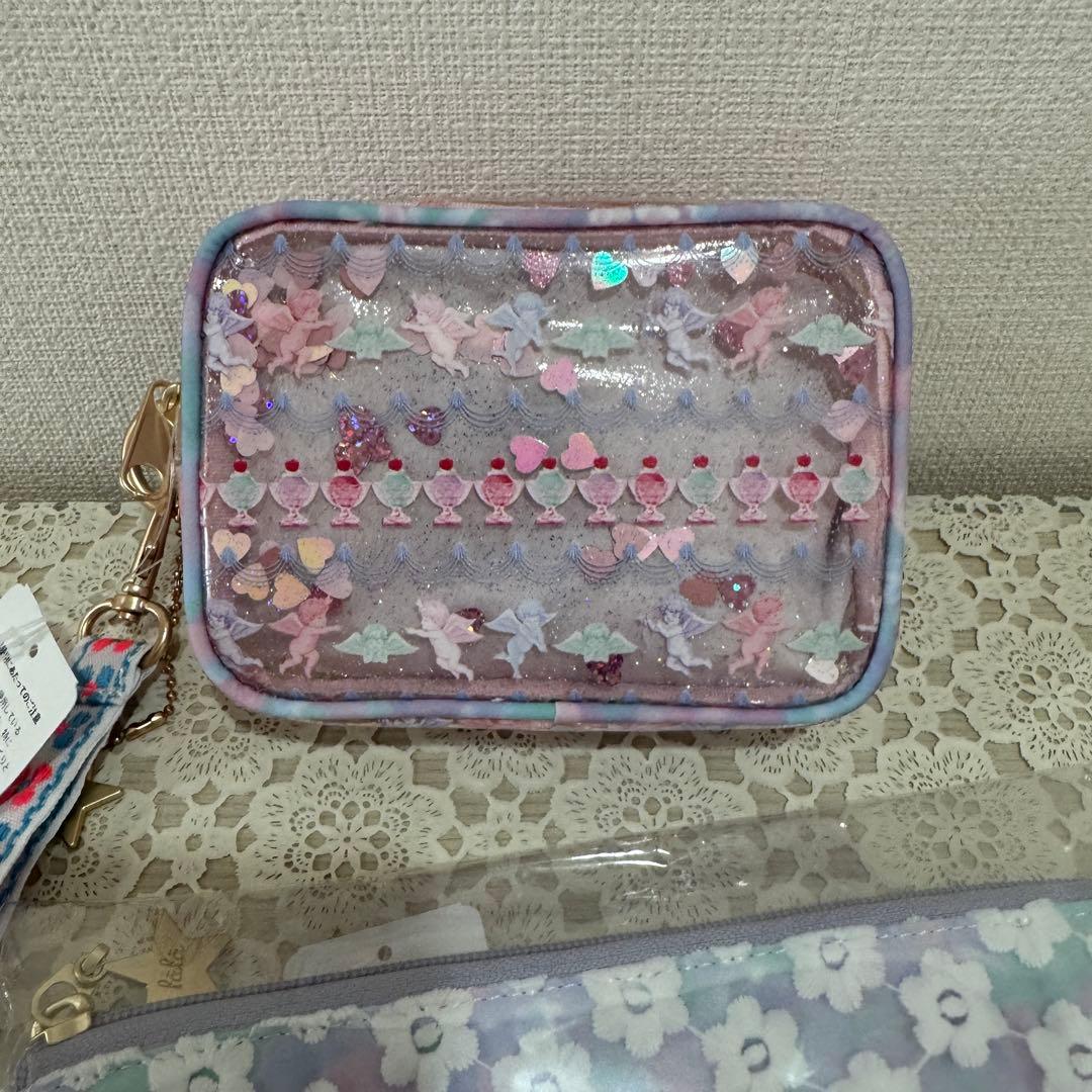 新品未使用fafa フィフィレースのクラッチポーチ収納刺繍小物入りクリアスクエア