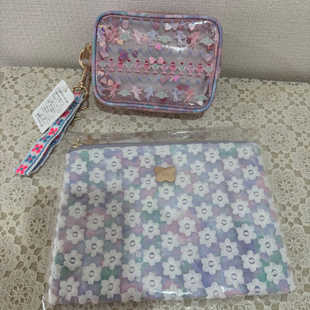 新品未使用fafa フィフィレースのクラッチポーチ収納刺繍小物入りクリアスクエア