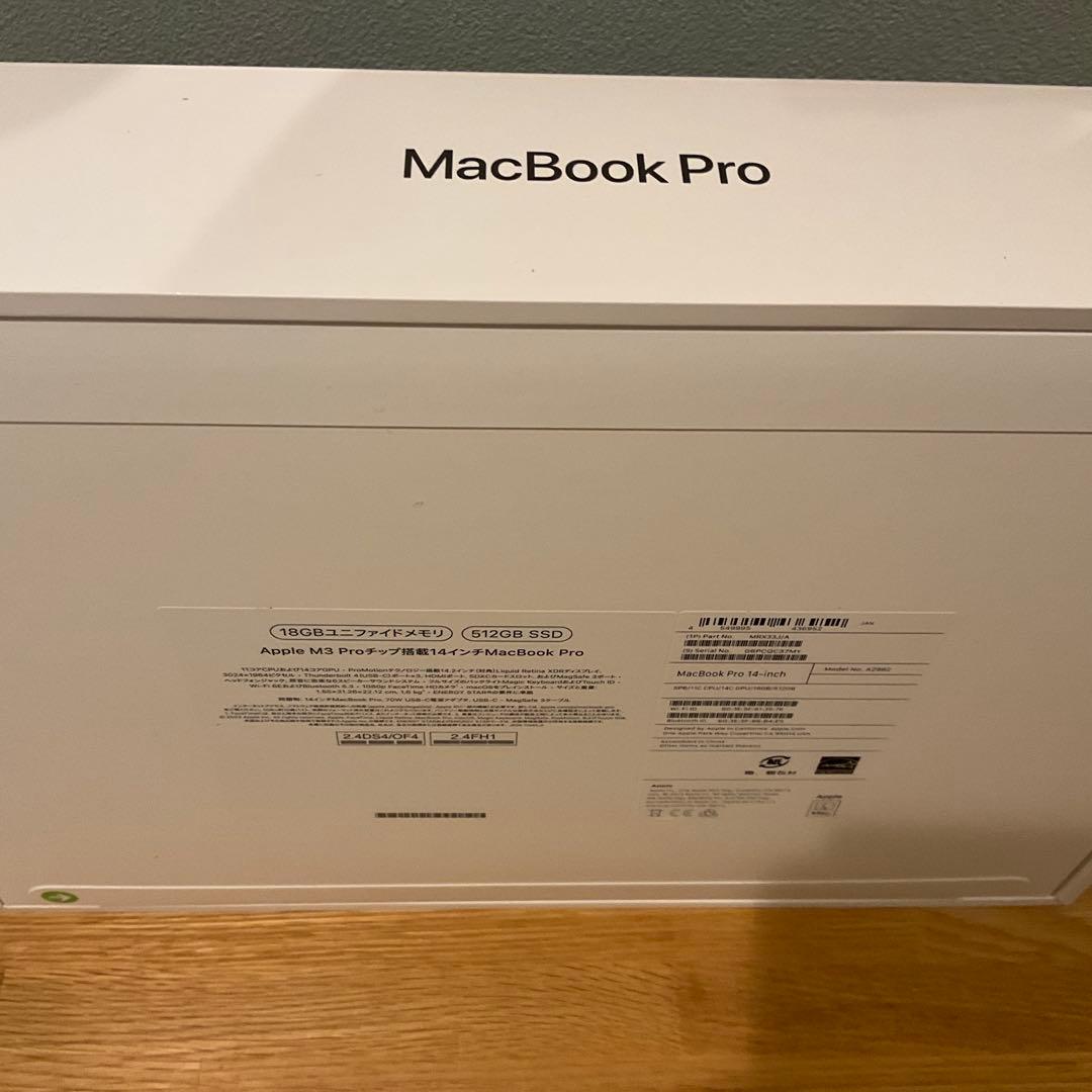 macbook pro mrx33j/a 512GB 14インチ