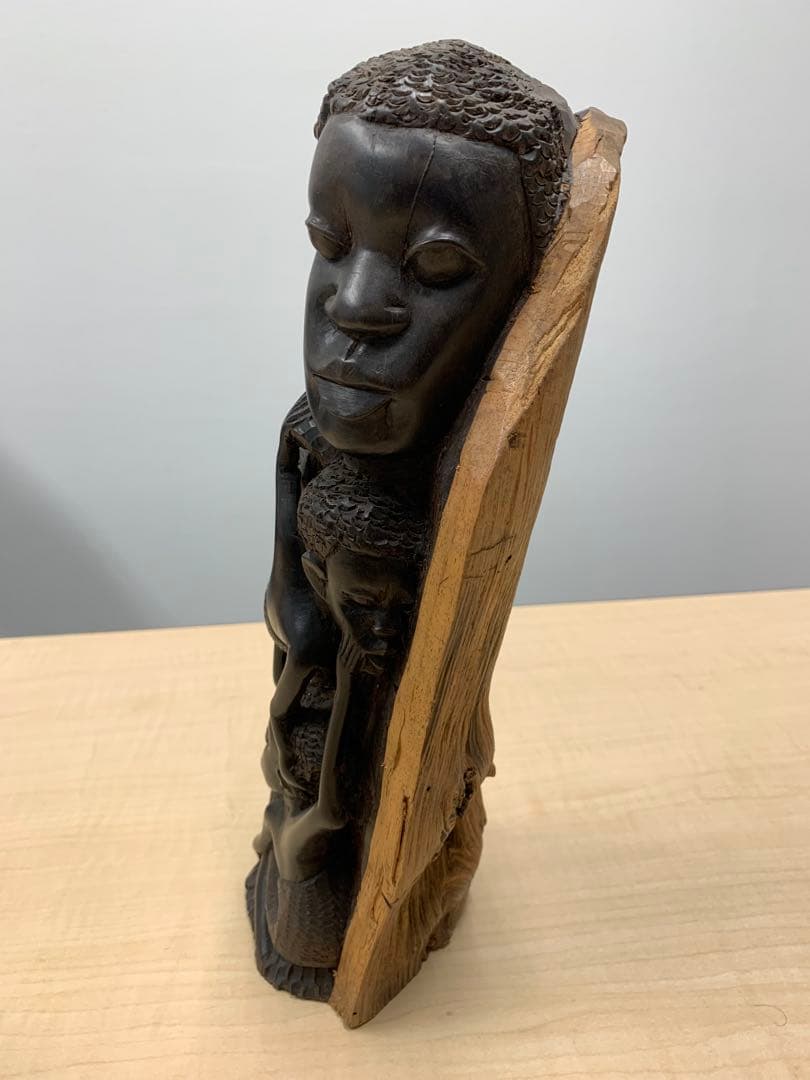 黒檀 アフリカ民芸彫刻 高さ30cm 木彫り 人物像 エボニー 置物 オブジェ