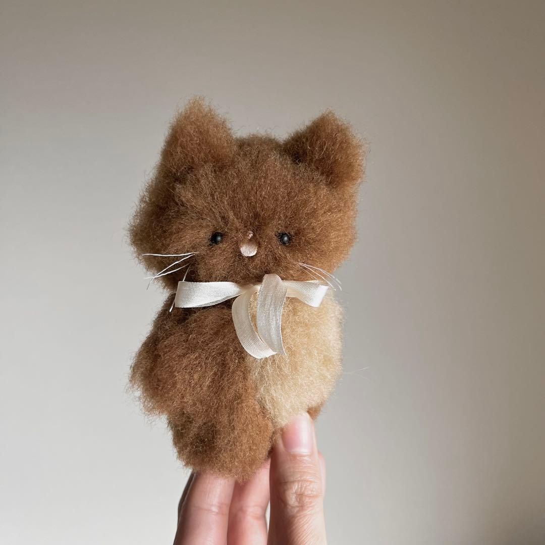 キャラメル　ちいさなネコ　猫　ぬいぐるみ　作家　テディベア　アートドール　38b