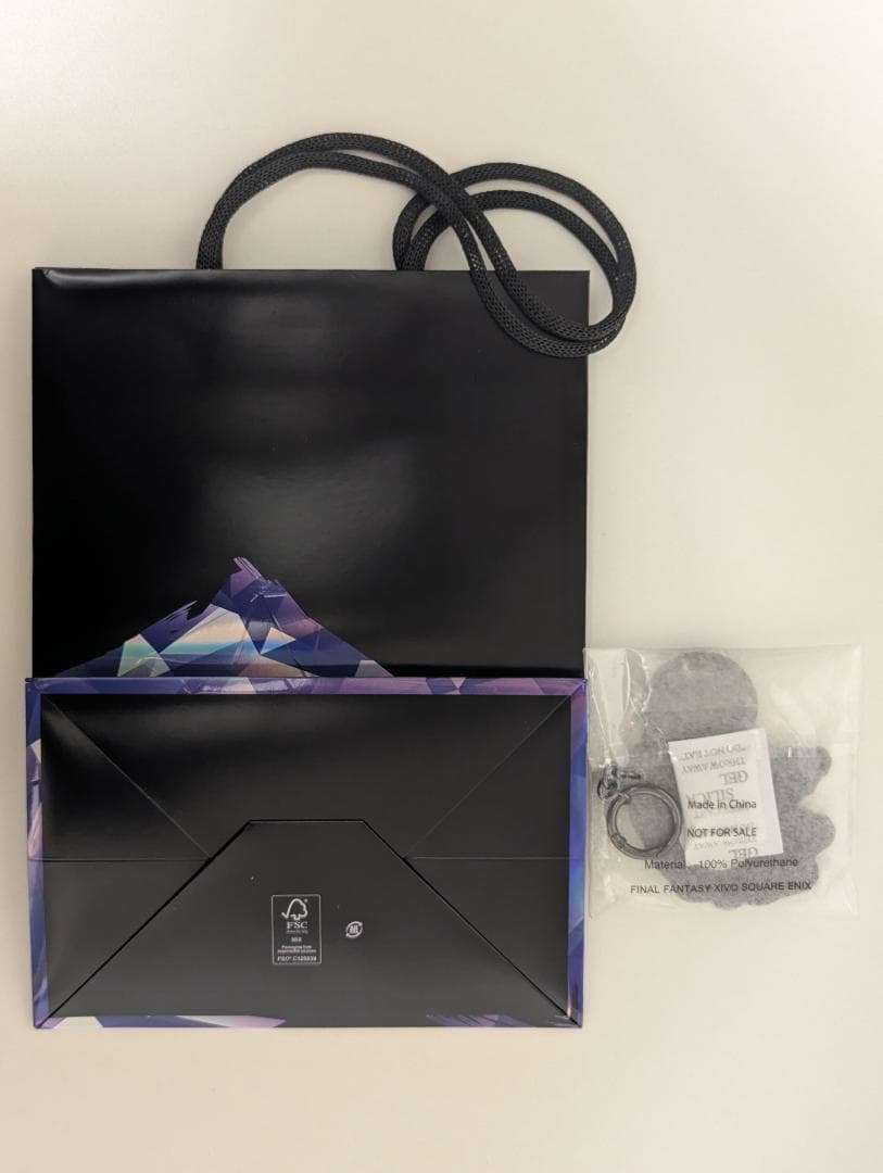 シュウウエムラ ファイナルファンタジー14 キーリング&ショッパー