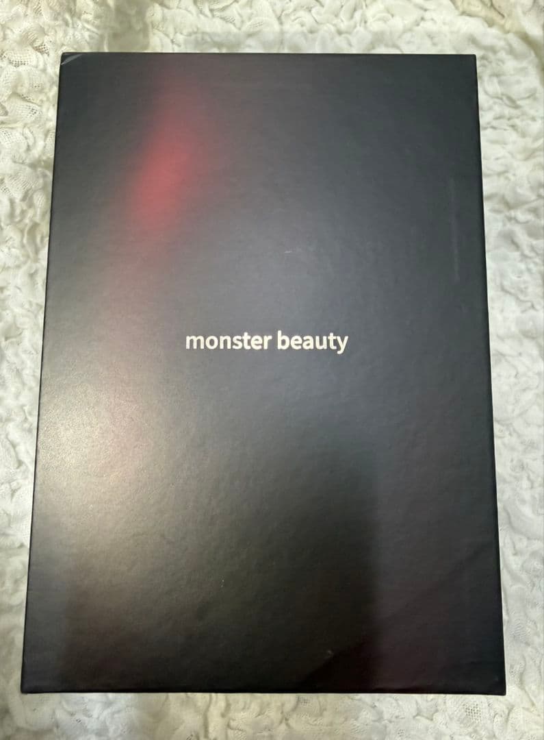 POPMART・SKULLPANDA BABY MONSTER BEAUTY