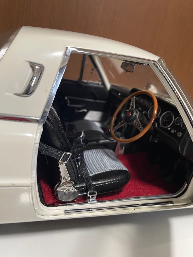 す*ん様 デアゴスティーニ マツダ コスモスポーツ 完成品 エンブレム付