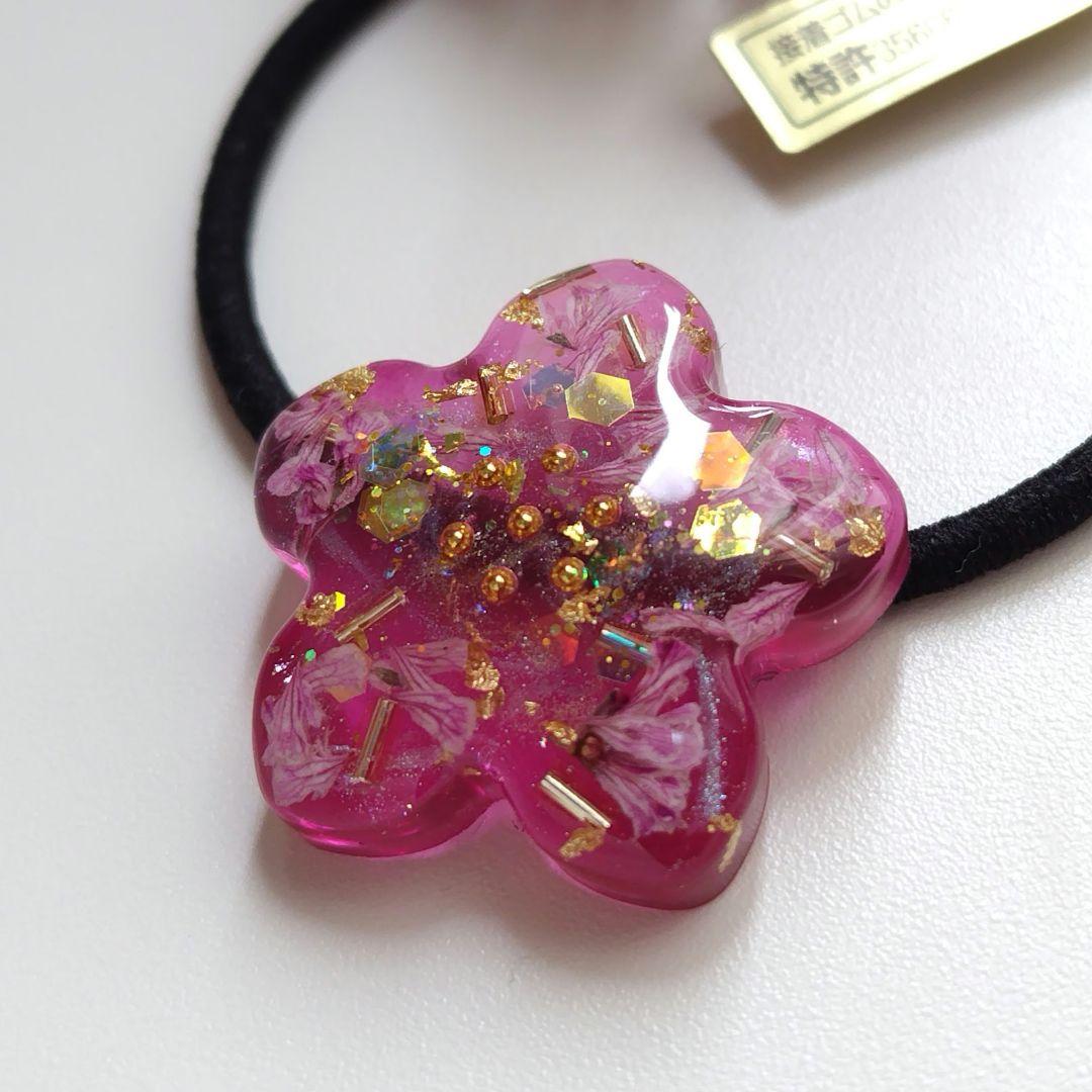 かすみ草入り 秋冬カラー フラワーレジンヘアゴム