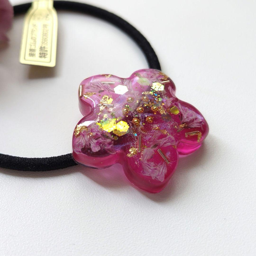 かすみ草入り 秋冬カラー フラワーレジンヘアゴム