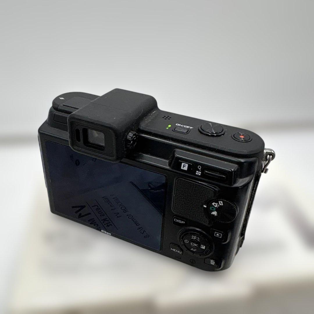美品　Nikon 1 V1 10mmレンズキット