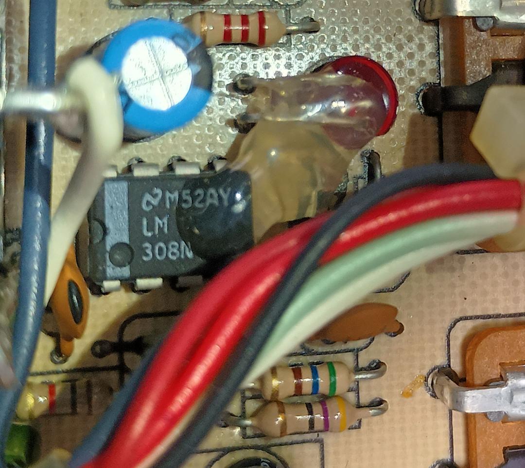 RAT2 ( LM308N DC変換プラグ+DCコード付き) ディストーション