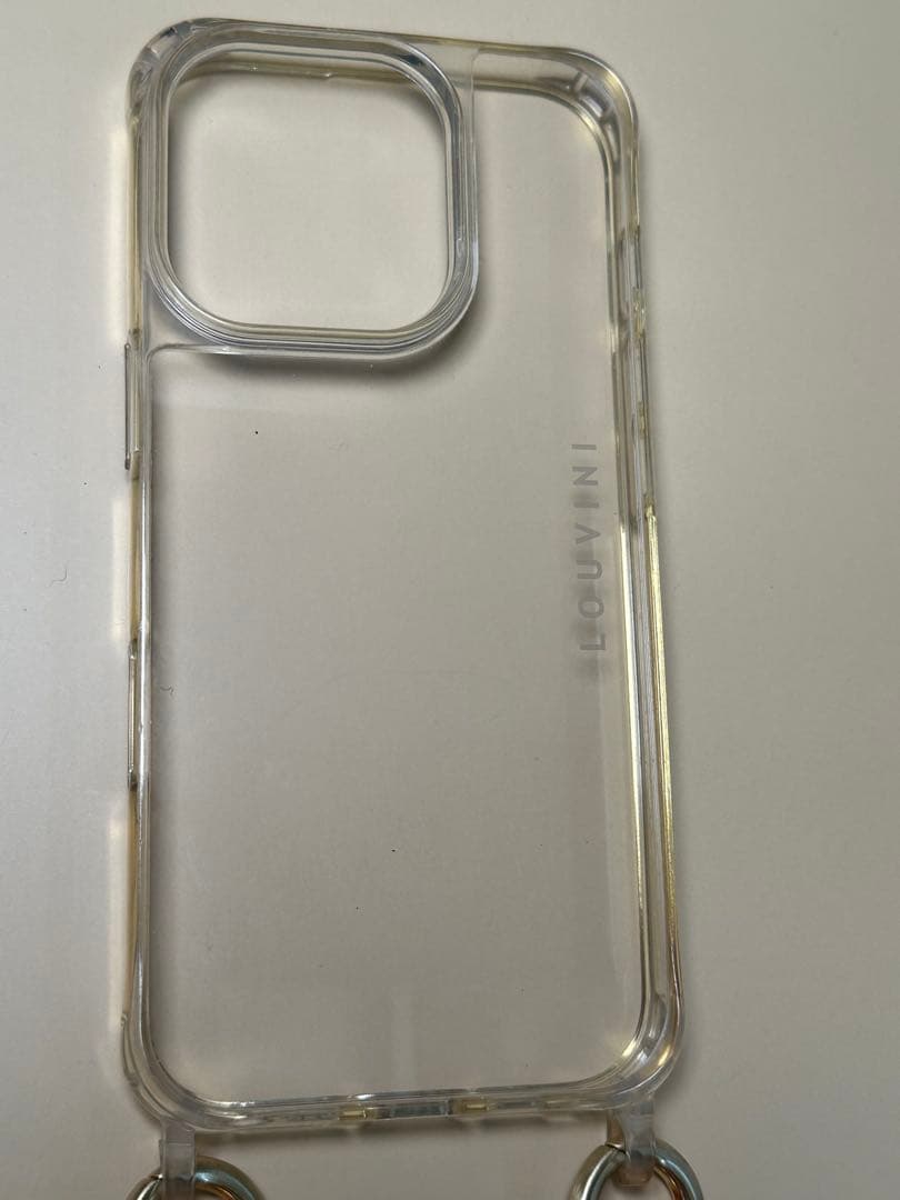 LOUVINI PARIS iPhone16Pro 透明ケース チェーン付