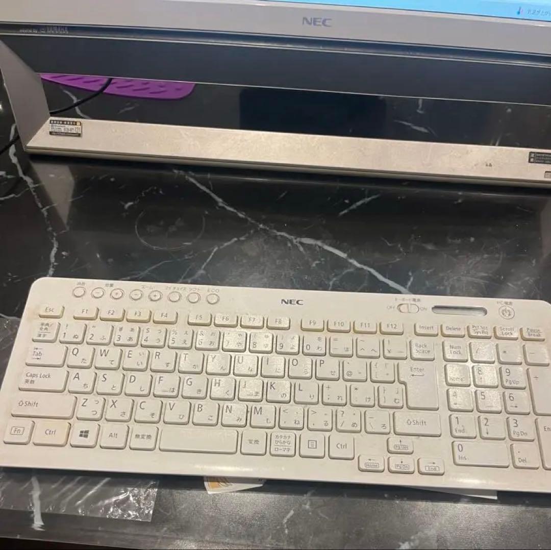 NEC LAVIE デスクトップ型PC