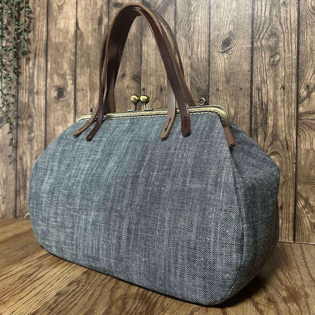 ＊横長がま口バッグ＊本革持ち手が可愛いグレーデニムのがま口バッグ　ショルダー付き