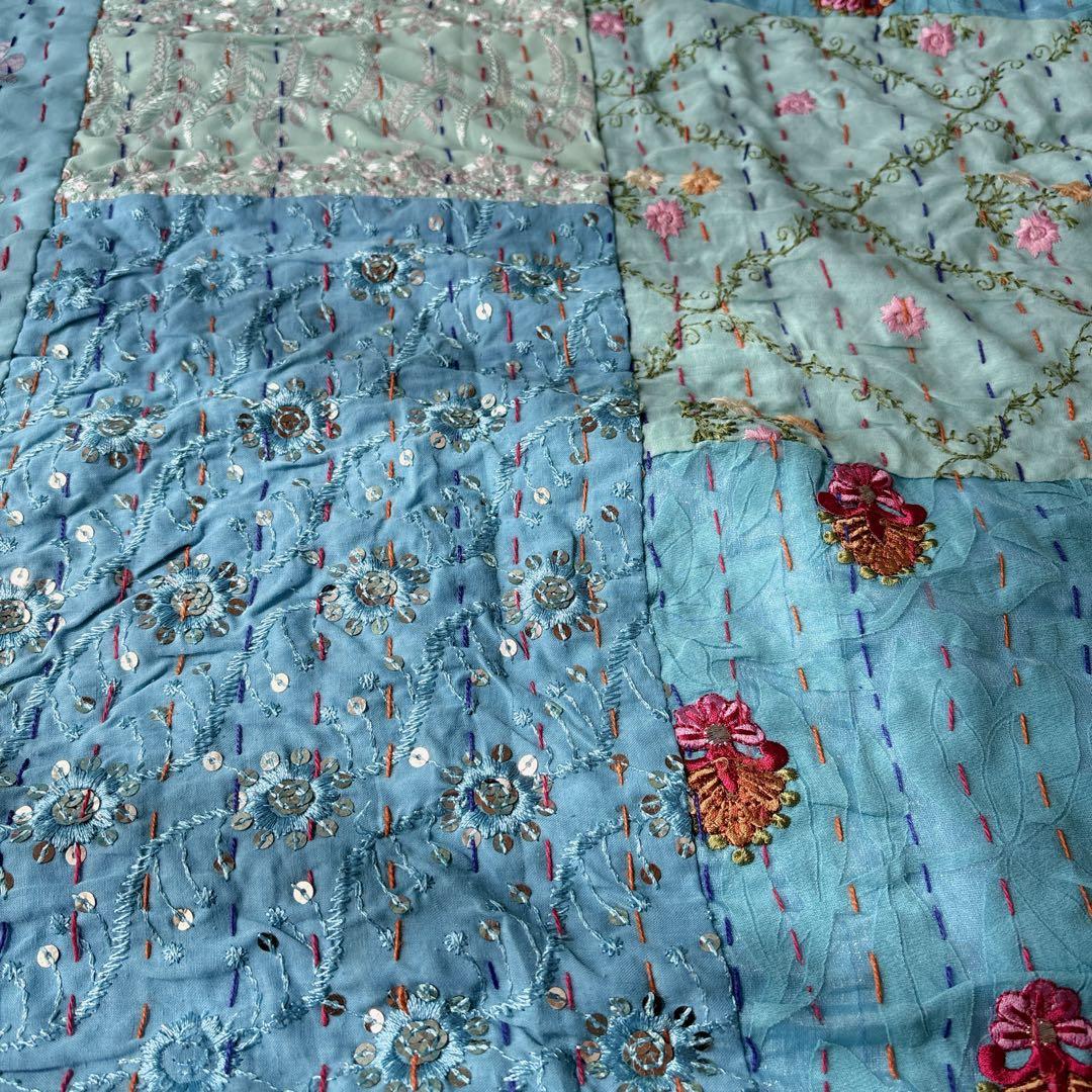 未使用❁大判　エンブロイダリー　ターコイズ　パッチワークカンタキルトマルチカバー