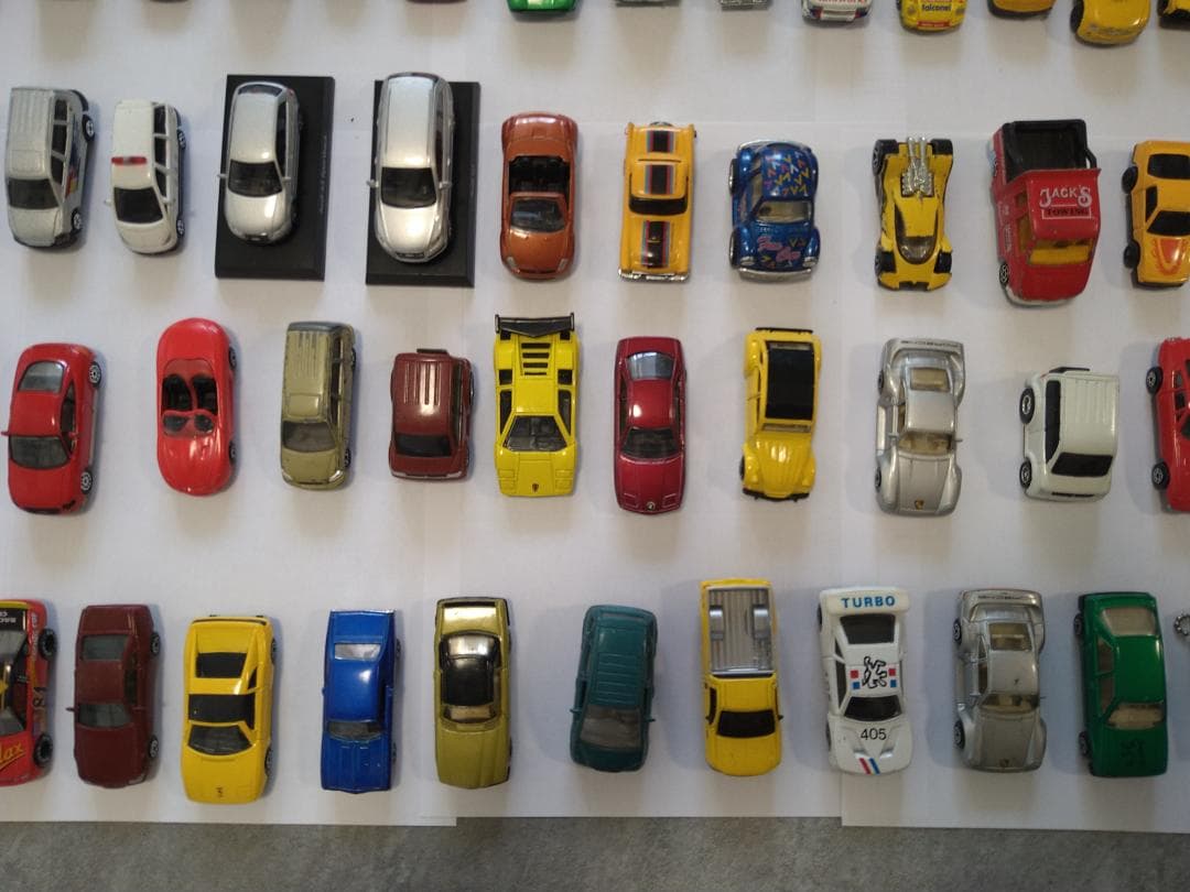 ミニカー、働く車　約150台