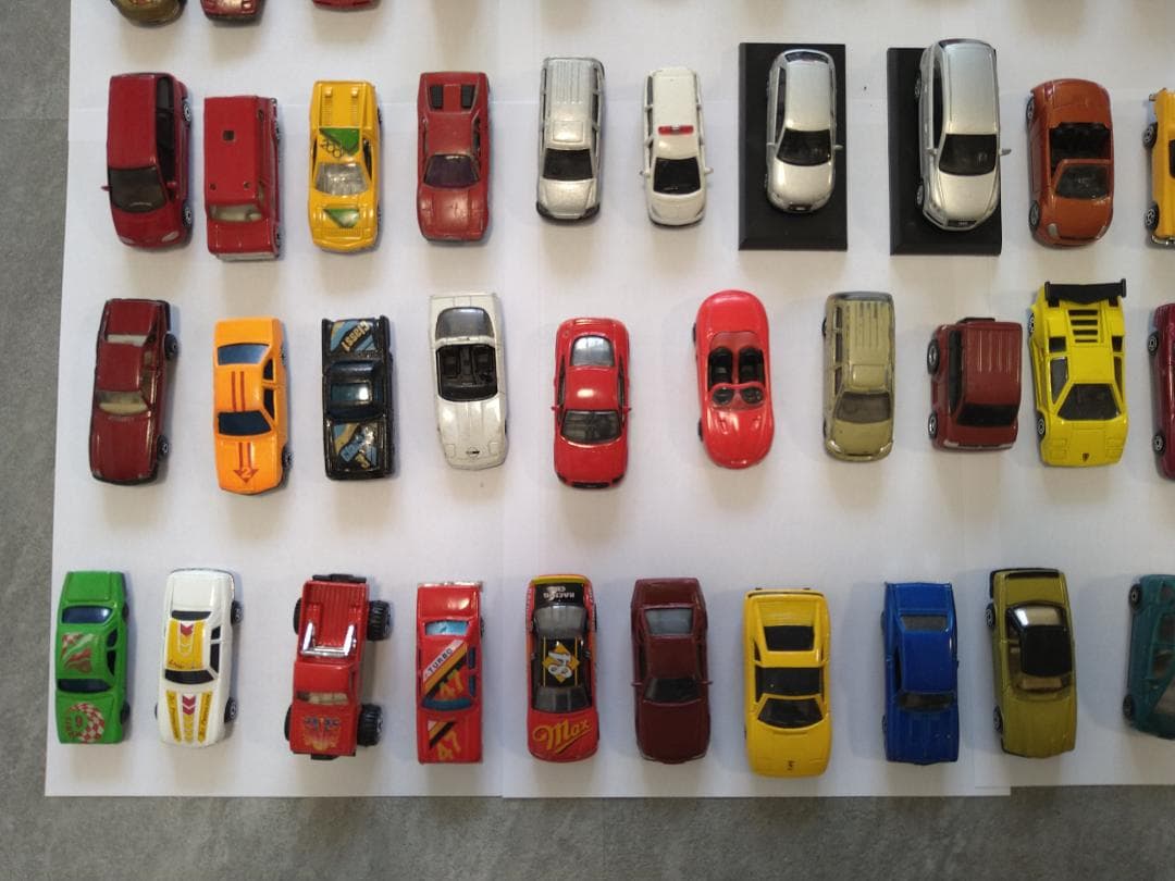 ミニカー、働く車　約150台