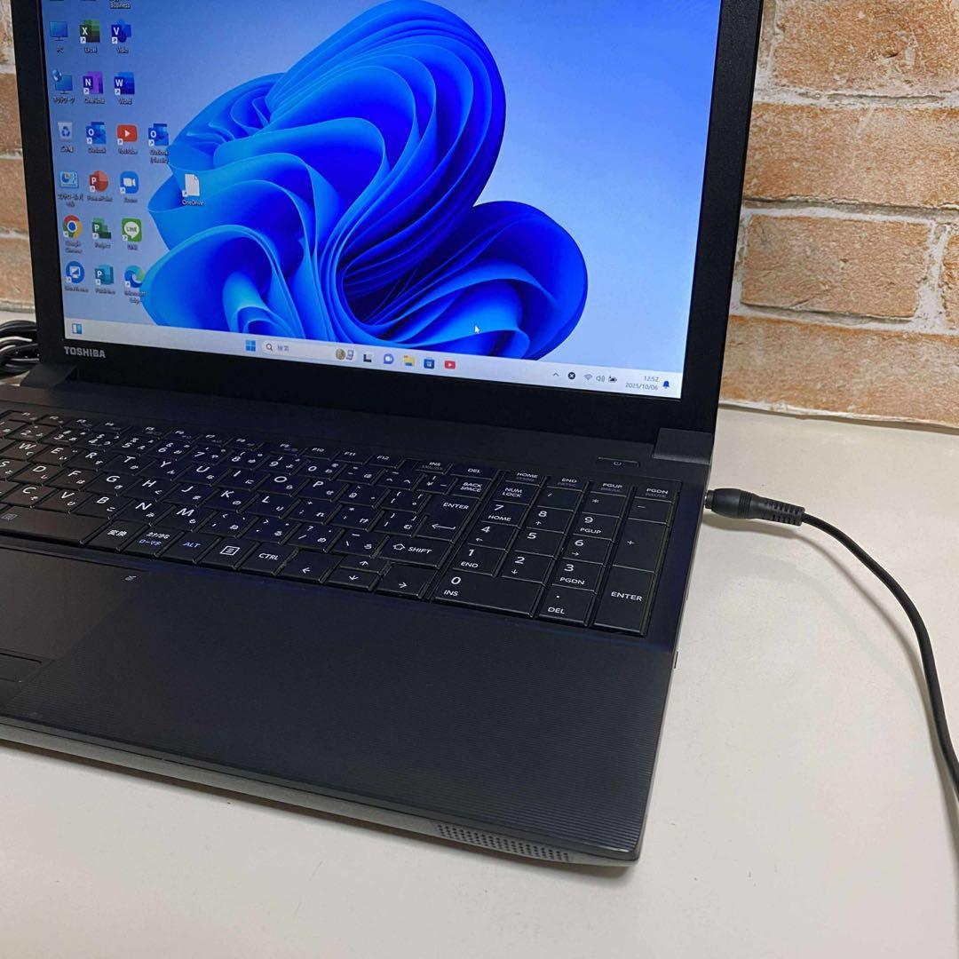 TOSHIBA ノートPC 高速起動SSD メモリ8GB オフィス2024年入り