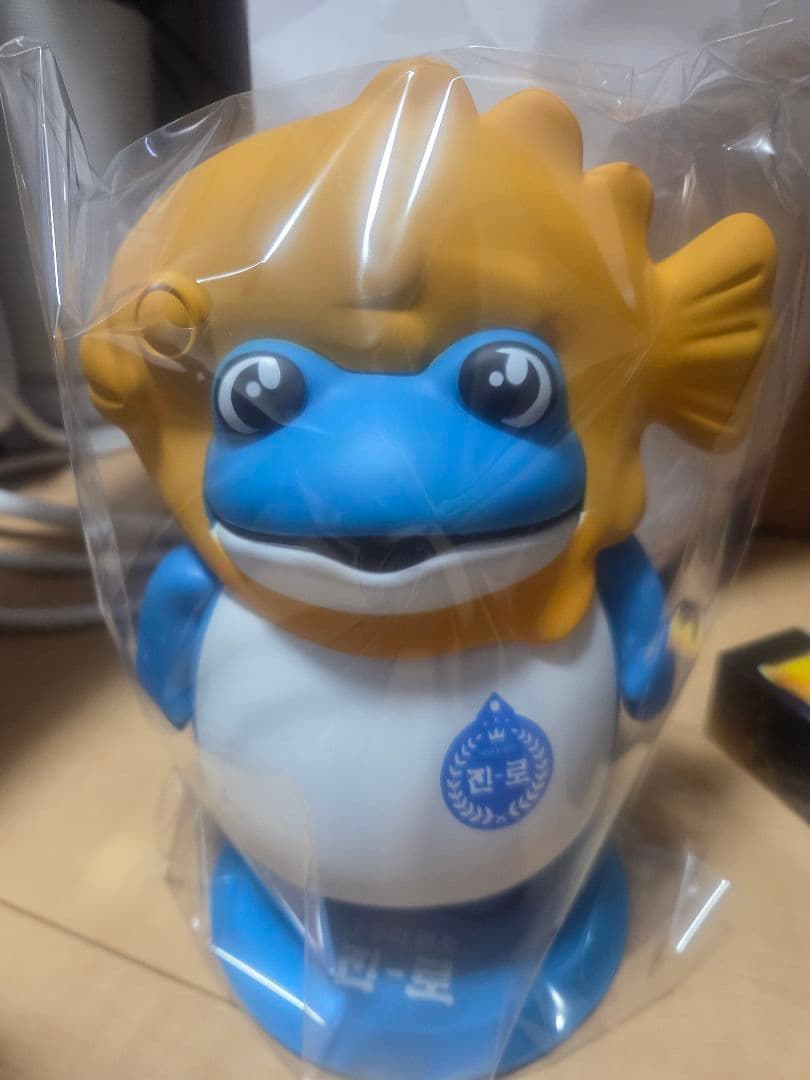 眞露たい焼きカエルフィギュア