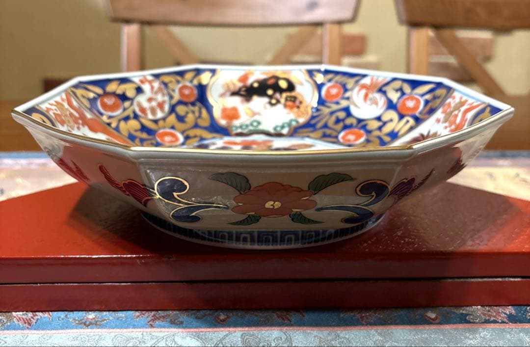 林九郎窯＊金唐草花篭図　八角盛鉢