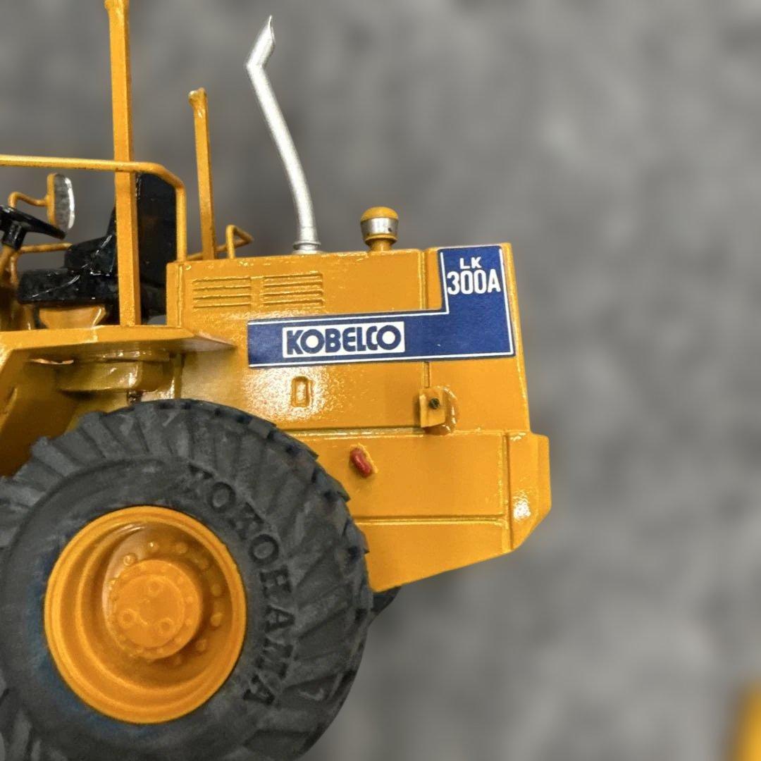 技*ん様 ★ASIYA SEUNUTSU KOBELCO LK300A ミニカー
