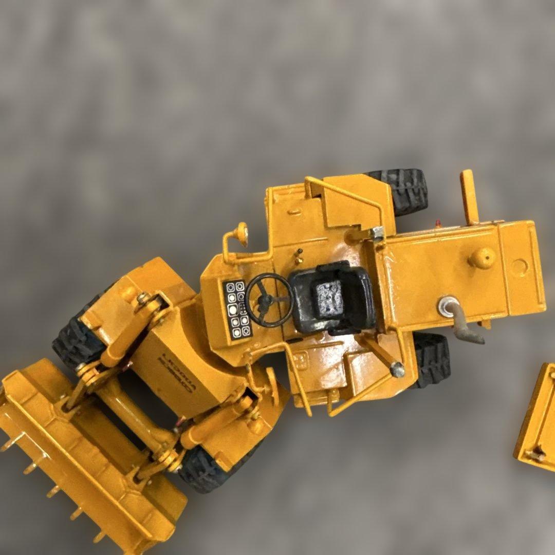 技*ん様 ★ASIYA SEUNUTSU KOBELCO LK300A ミニカー