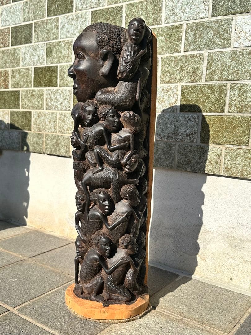 マコンデ　木製彫刻