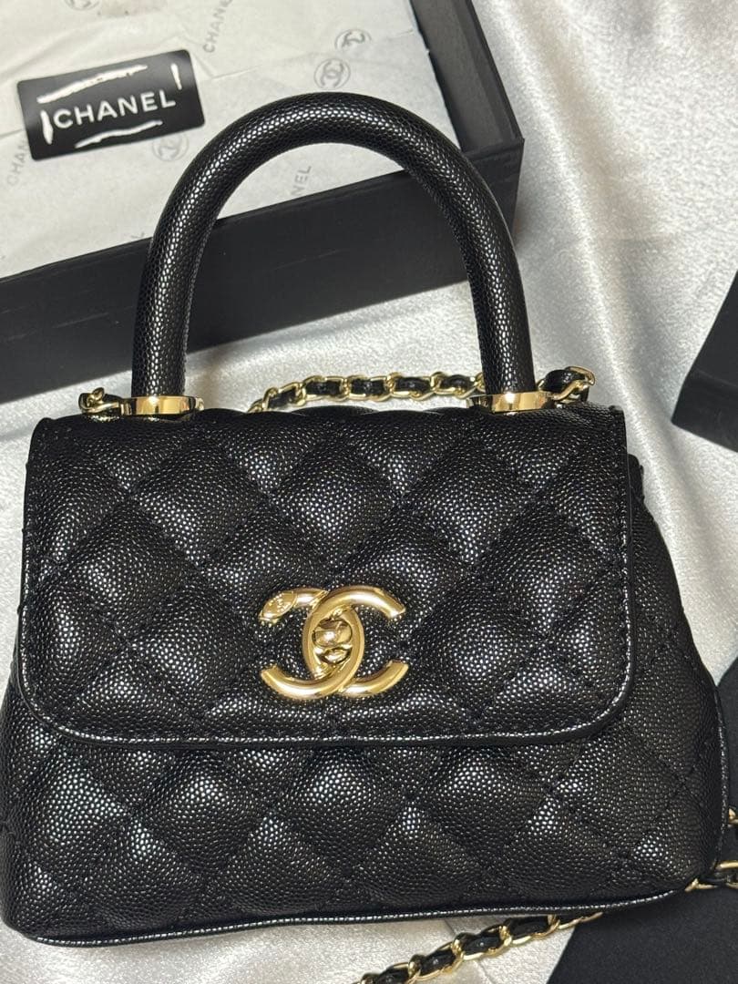 CHANEL ショルダーバッグ チェーンバッグ ノベルティギフト 新品