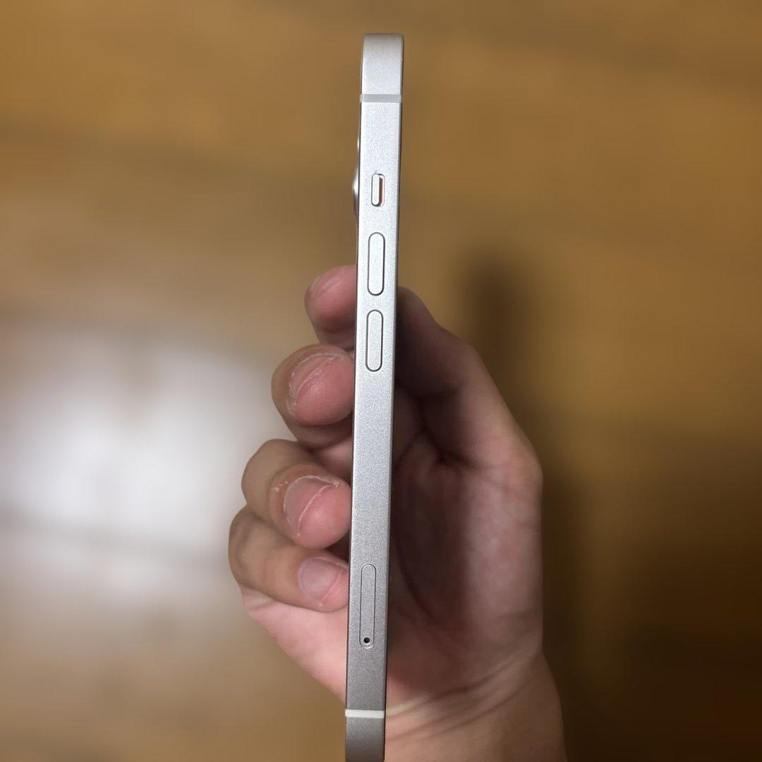 iPhone 14 128GB スターライト バッテリー最大容量100%