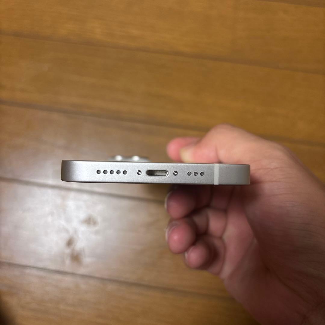 iPhone 14 128GB スターライト バッテリー最大容量100%