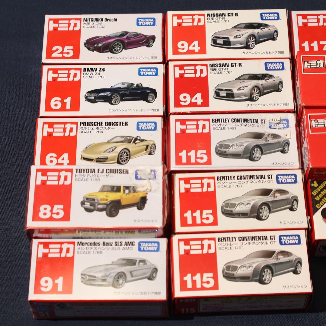 トミカ16点セット　赤箱　箱入り　美品　R1581