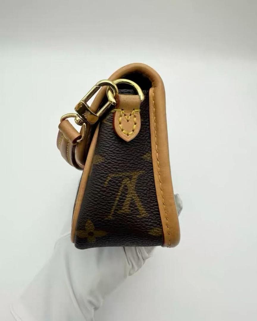Louis *Vuitton モノグラムショルダーバッグ