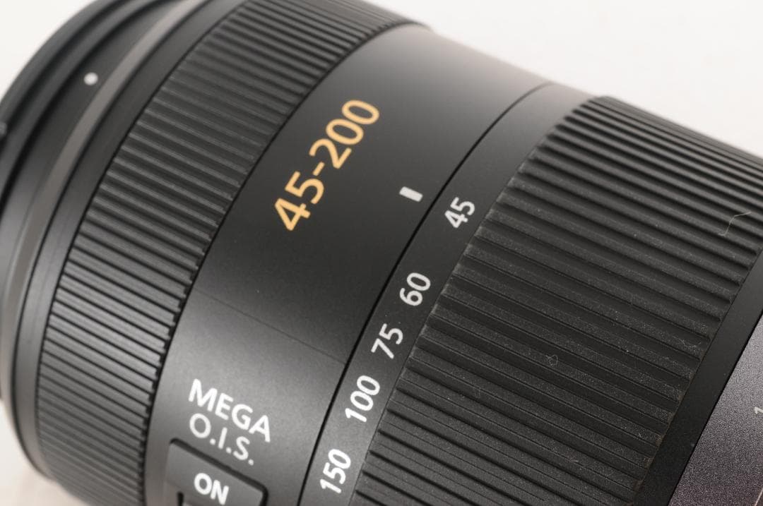 【手振補正あり】パナソニック PEN・LUMIXシリーズ 45-200mm 望遠