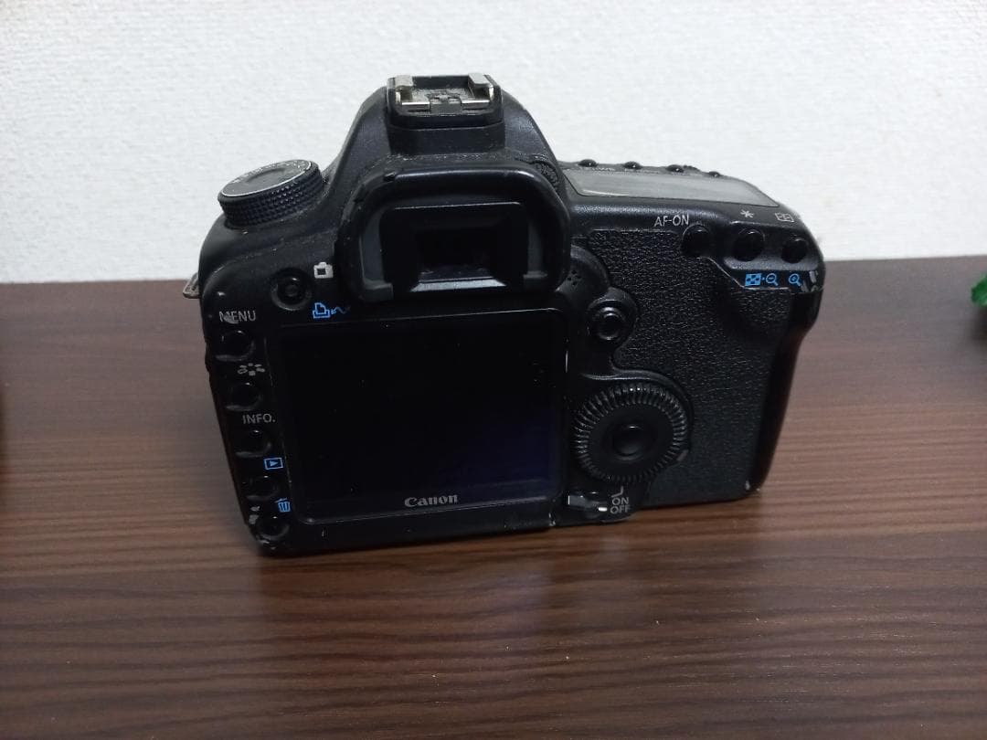 【まとめ売り】Canon EOS 5D MARK2、EF50MM F!.8レンズ