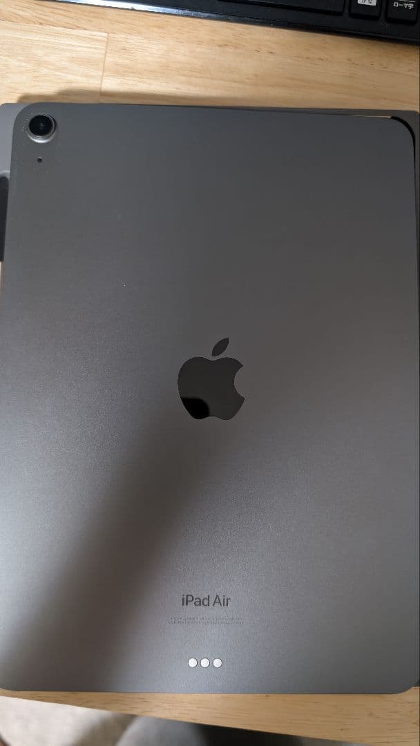 【値下げ】iPad Air第５世代　64GBモデル　バッテリー容量99%