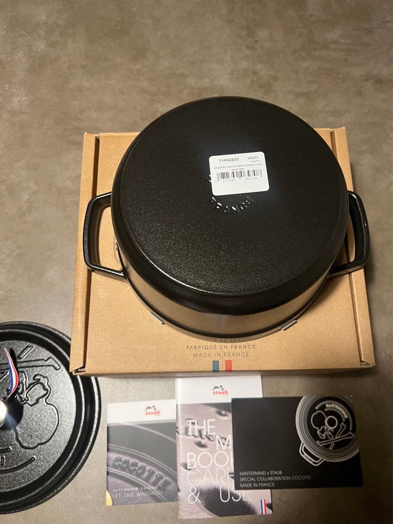 50周年限定新品　MASTERMIND × STAUB コラボレーションココット