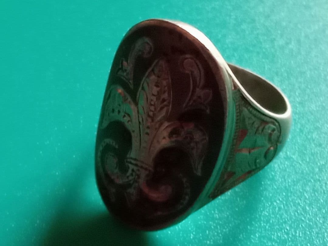 シルバーリング オーバル型　フルール・ド・リス 　アンティークSILVER刻印